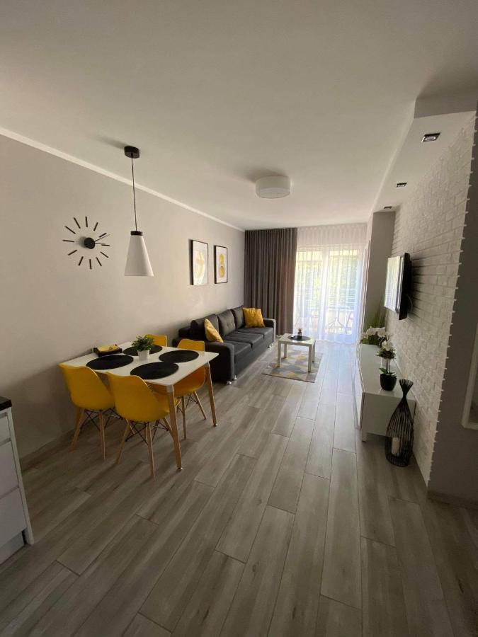 Апартаменты Apartament Mateusz Свиноуйсьце Экстерьер фото